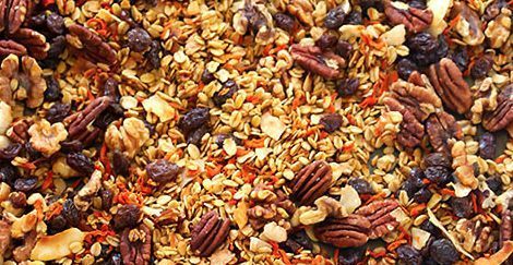 Recept Pečená mrkvová granola s pekanovými ořechy